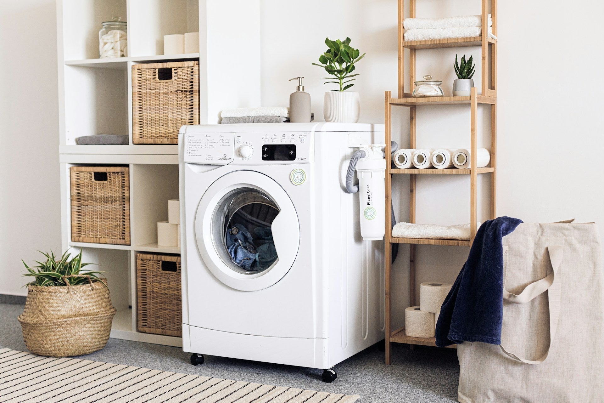 Is Organic Laundry Detergent Always The Best Option? Our Honest Take