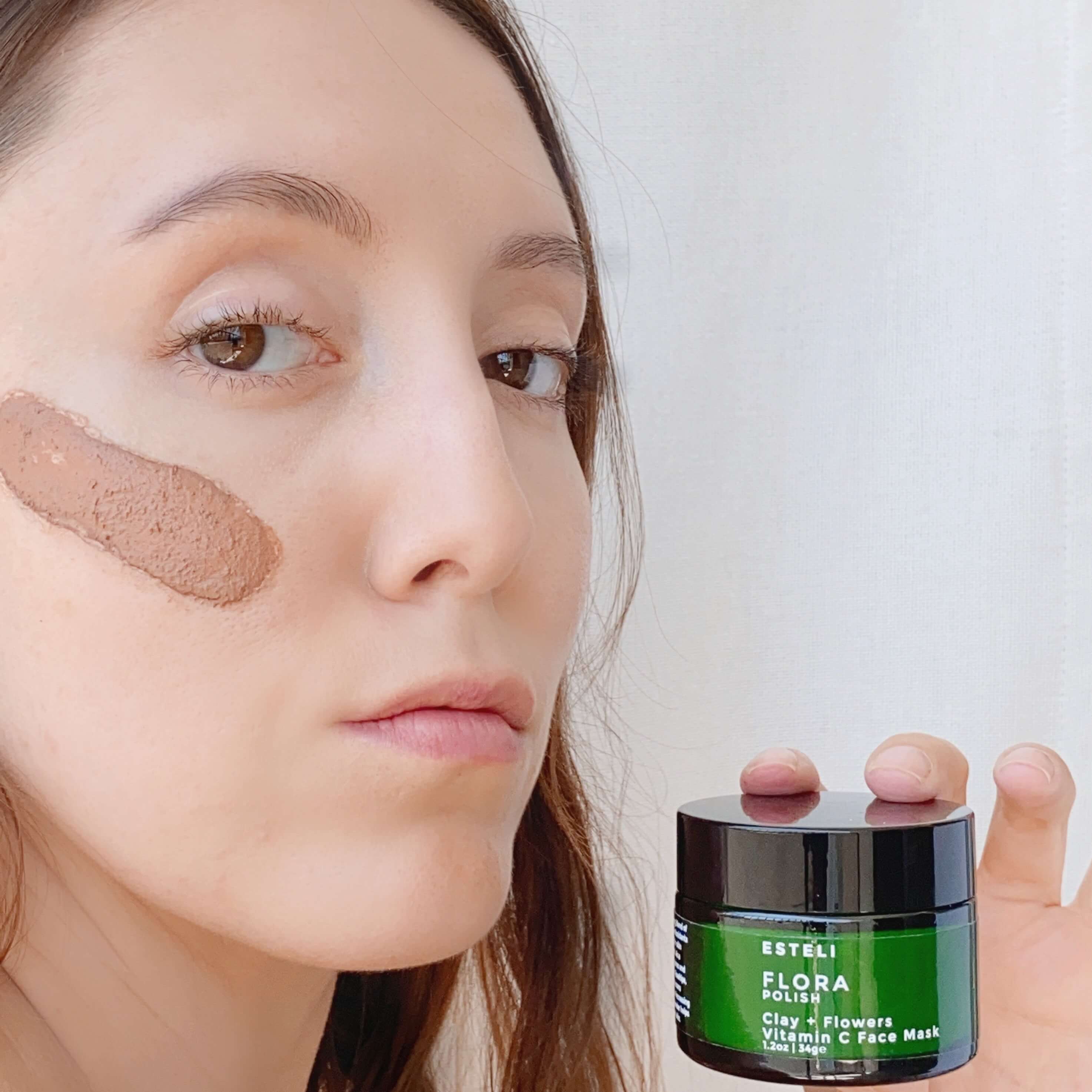 Flora Polish Vitamin C Face Mask